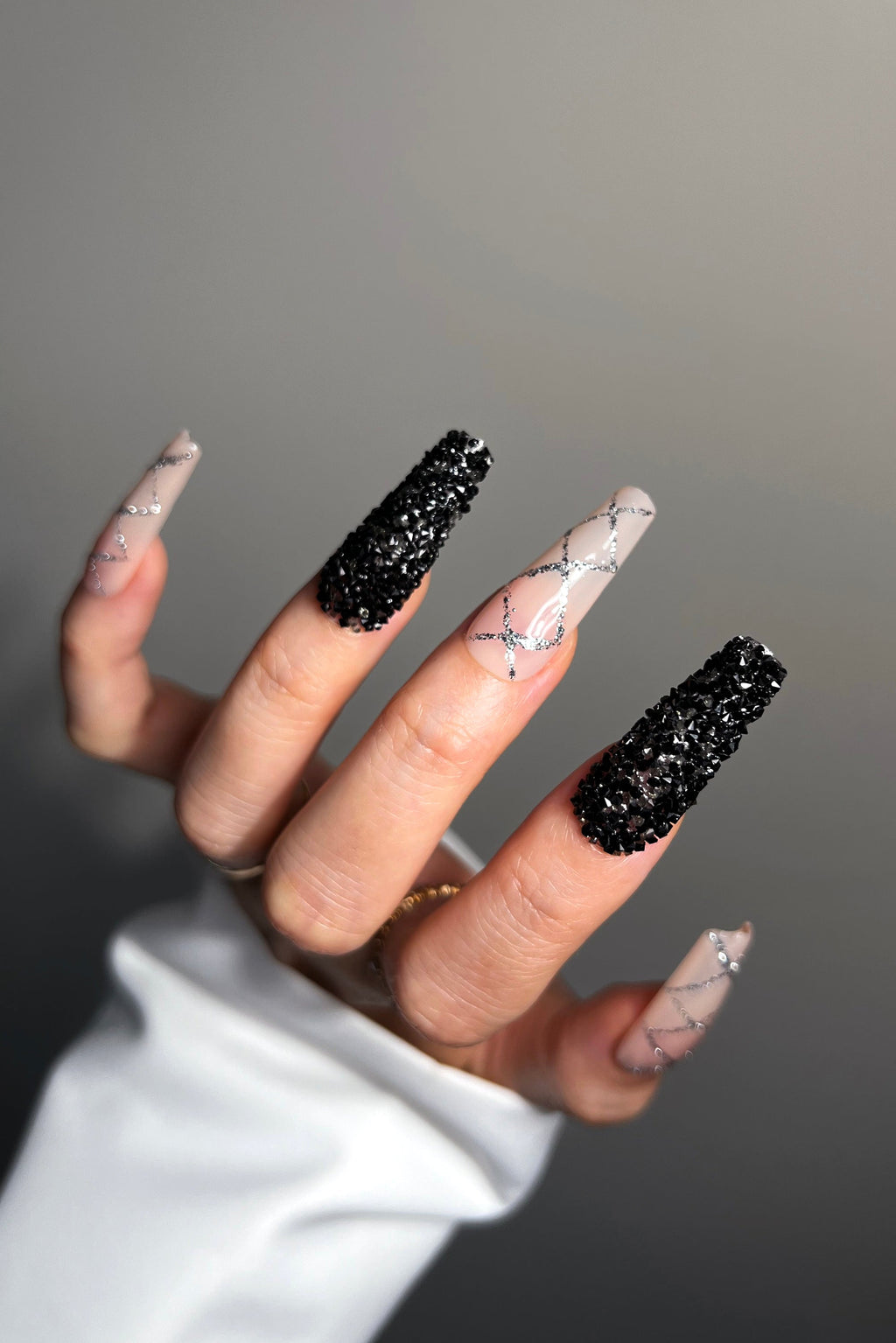 Odette's Opulence | Pro Handmade Gel Nails